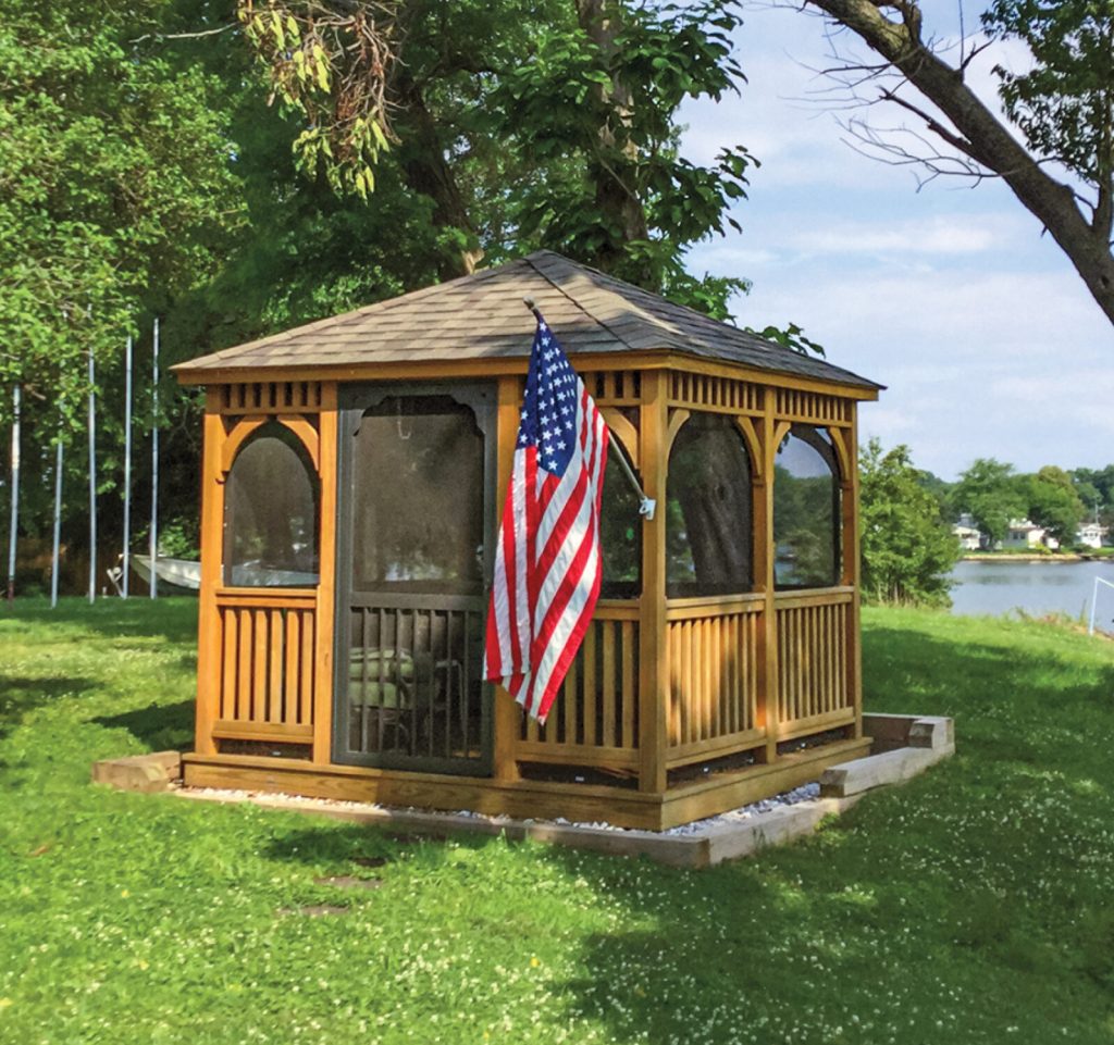 10x10 wood gazebo with screens